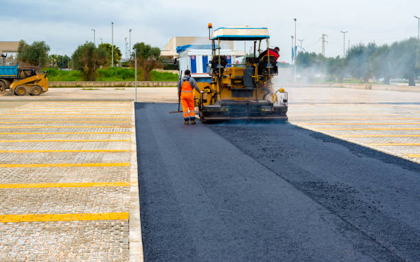 Best Commercial Driveway Pavers  in Brooklyn, IA